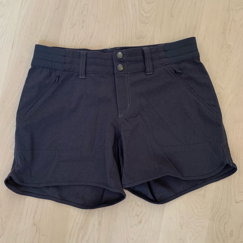 Kühl Shorts.